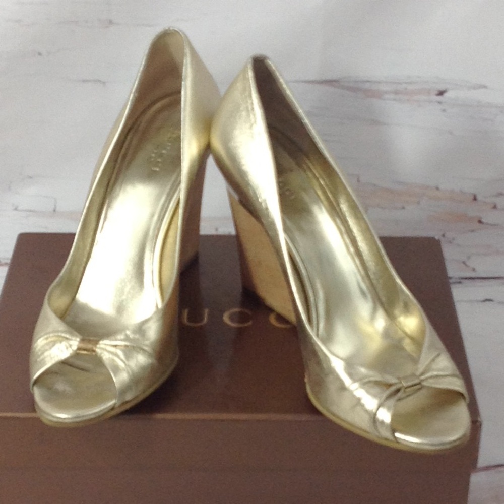 Authentic Gucci Wedge shoe